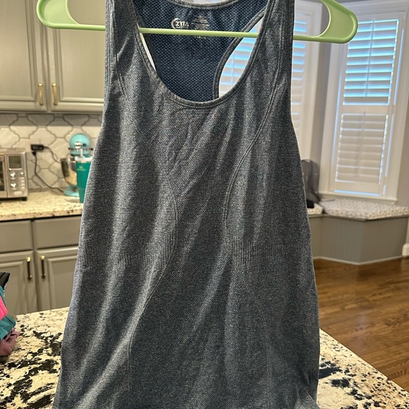 Zyia Navy Charged Tank - Picture 3 of 5